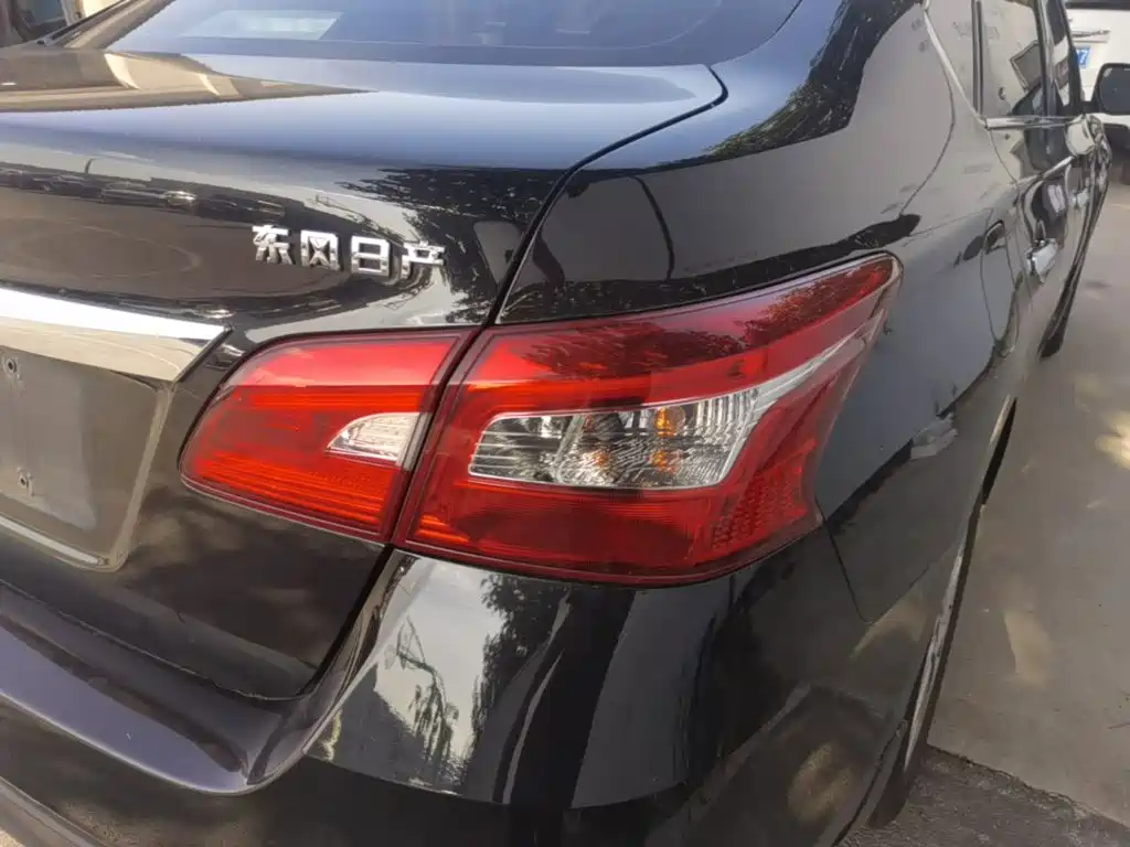 Nissan Sylphy — миниатюра 8