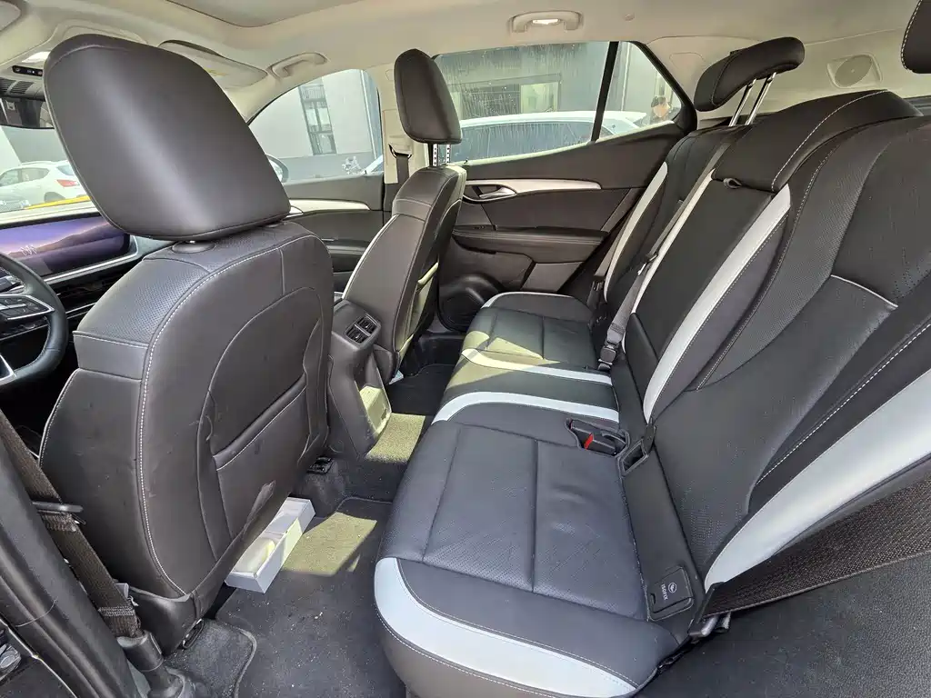 Buick Envision S — миниатюра 5