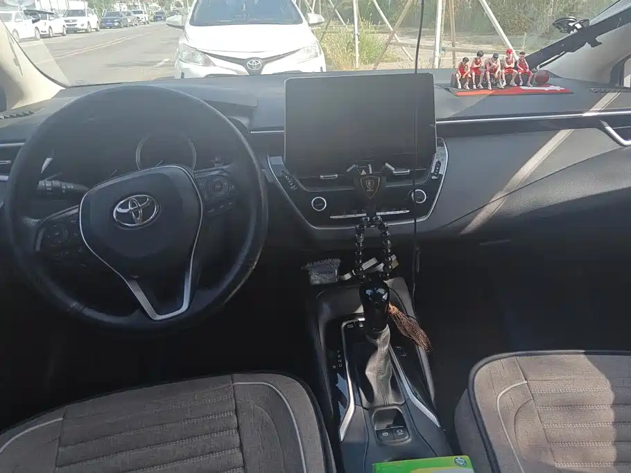 Toyota Corolla — миниатюра 12