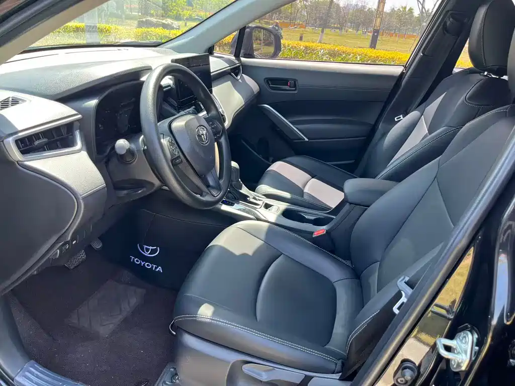 TOYOTA COROLLA SHARP AMPLIFIER