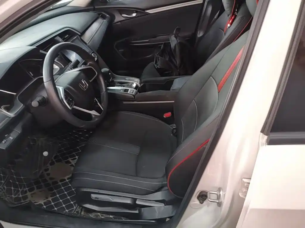 Honda Civic — миниатюра 15
