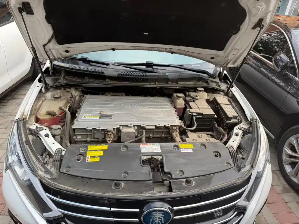 BYD Qin NEV — миниатюра 9