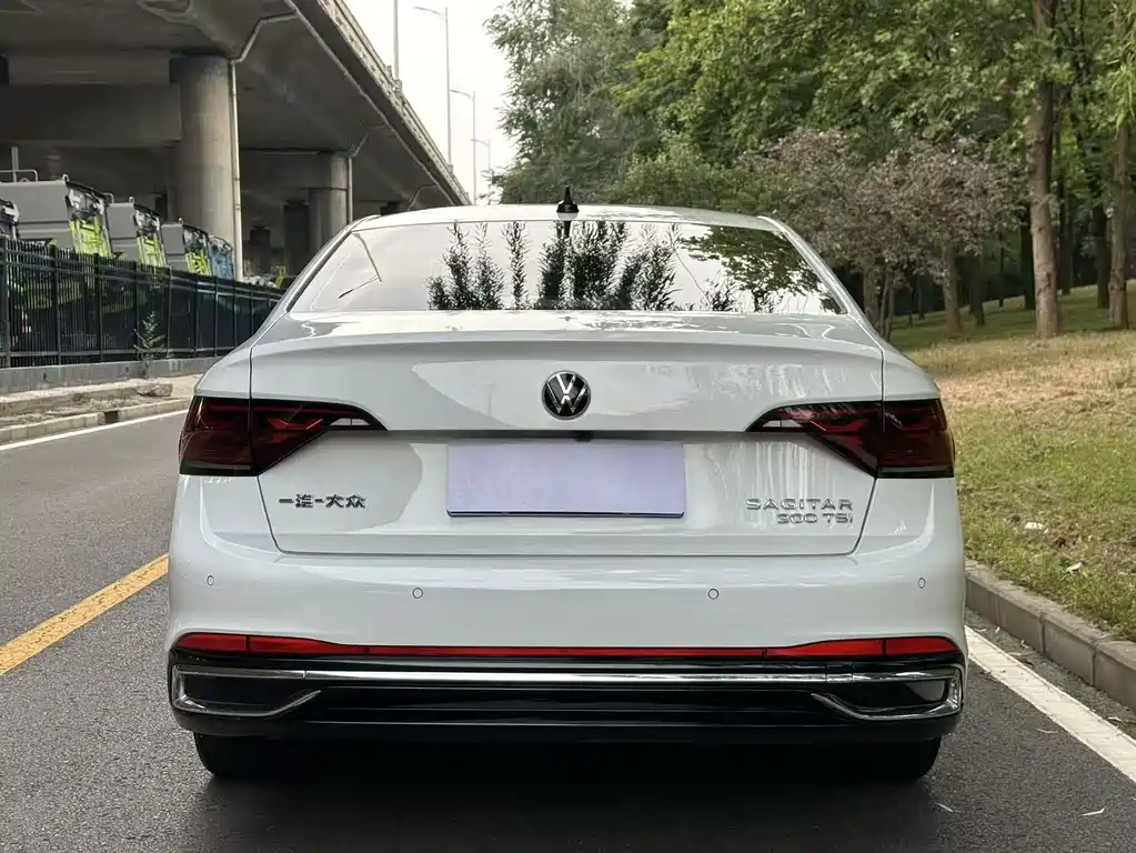 Volkswagen Sagitar — миниатюра 5