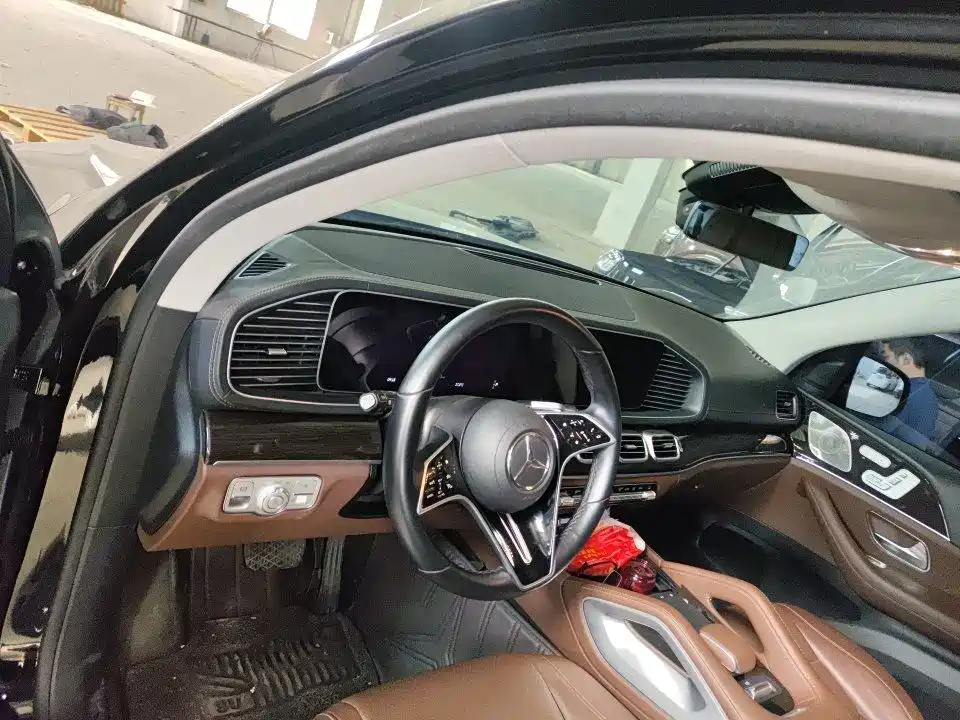 Mercedes-Benz GLE (Import) — миниатюра 2