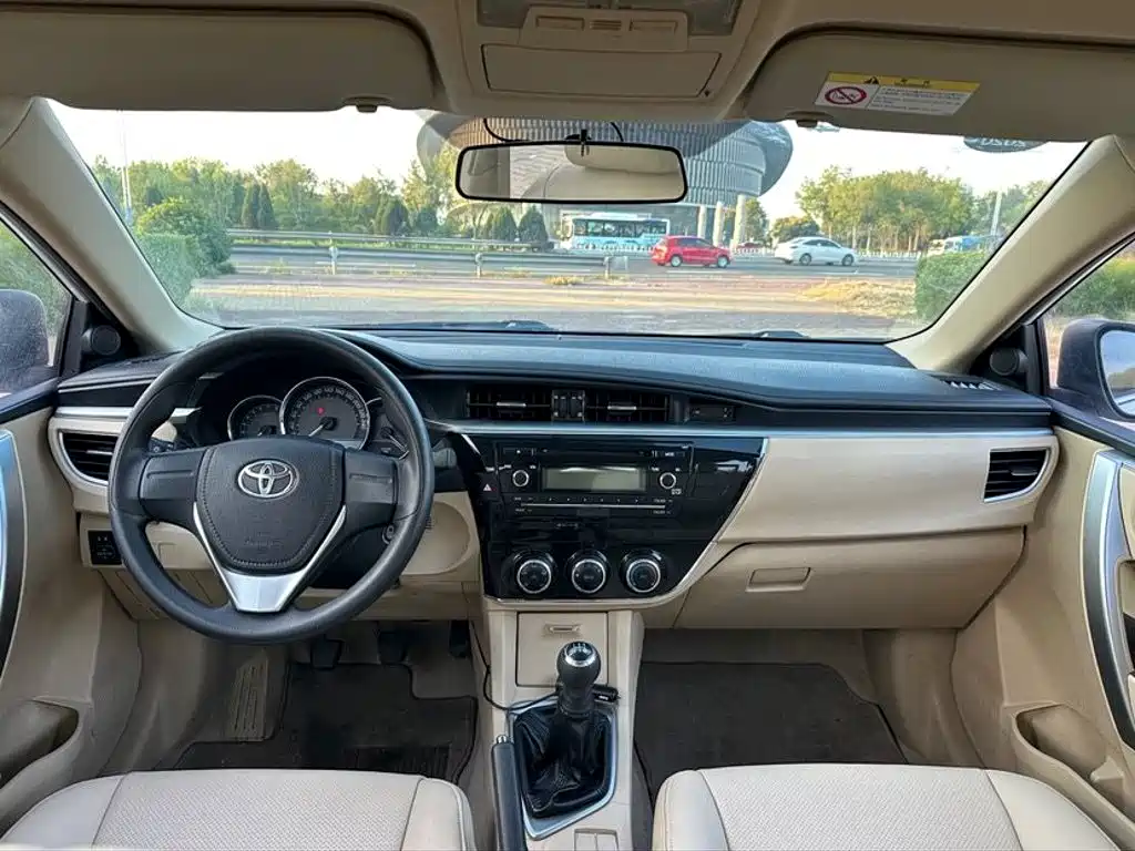 Toyota Corolla — миниатюра 9