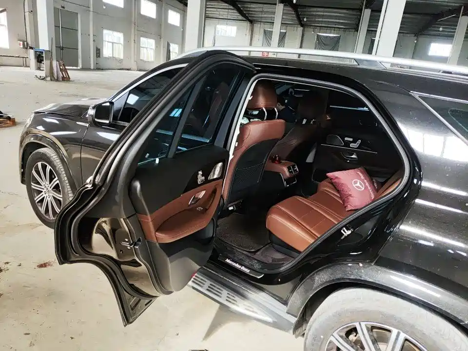 Mercedes-Benz GLE (Import) — миниатюра 3