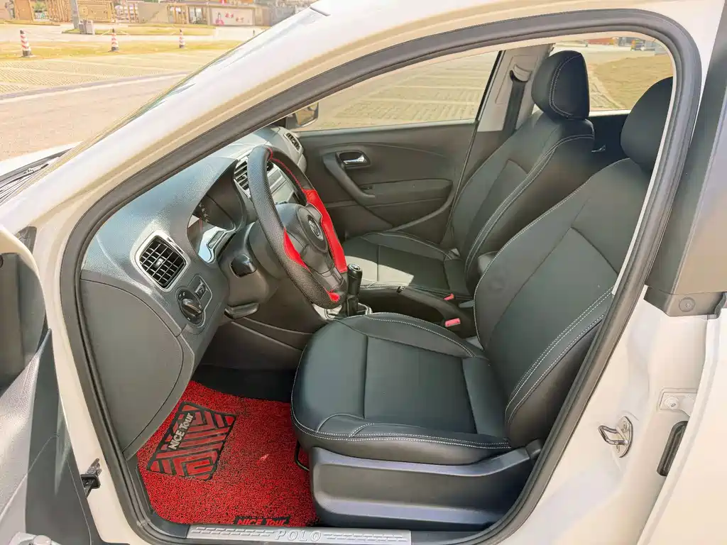 Volkswagen Polo — миниатюра 11