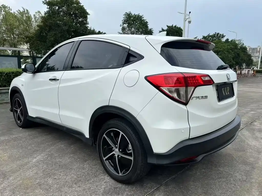 Honda Vezel — миниатюра 6
