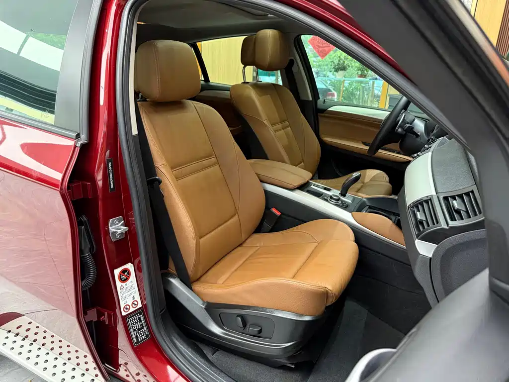 BMW X6 — миниатюра 23