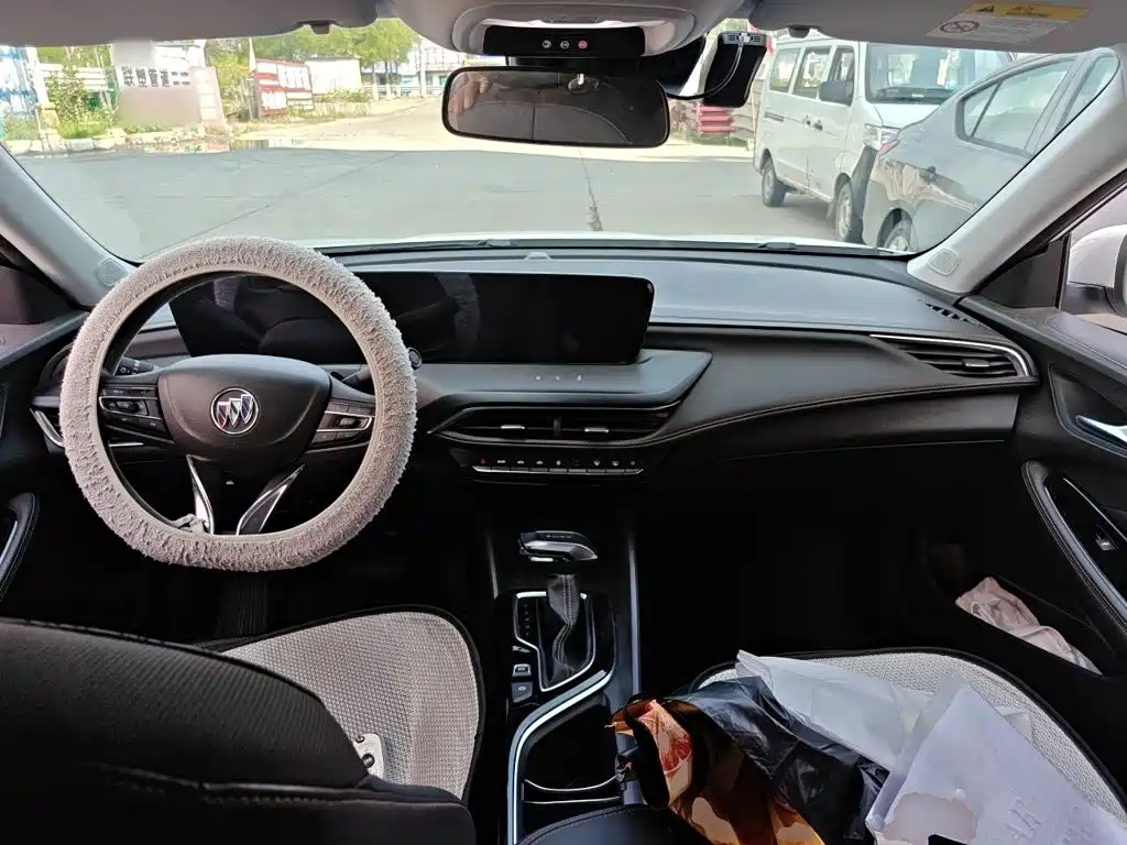 Buick Verano — миниатюра 5