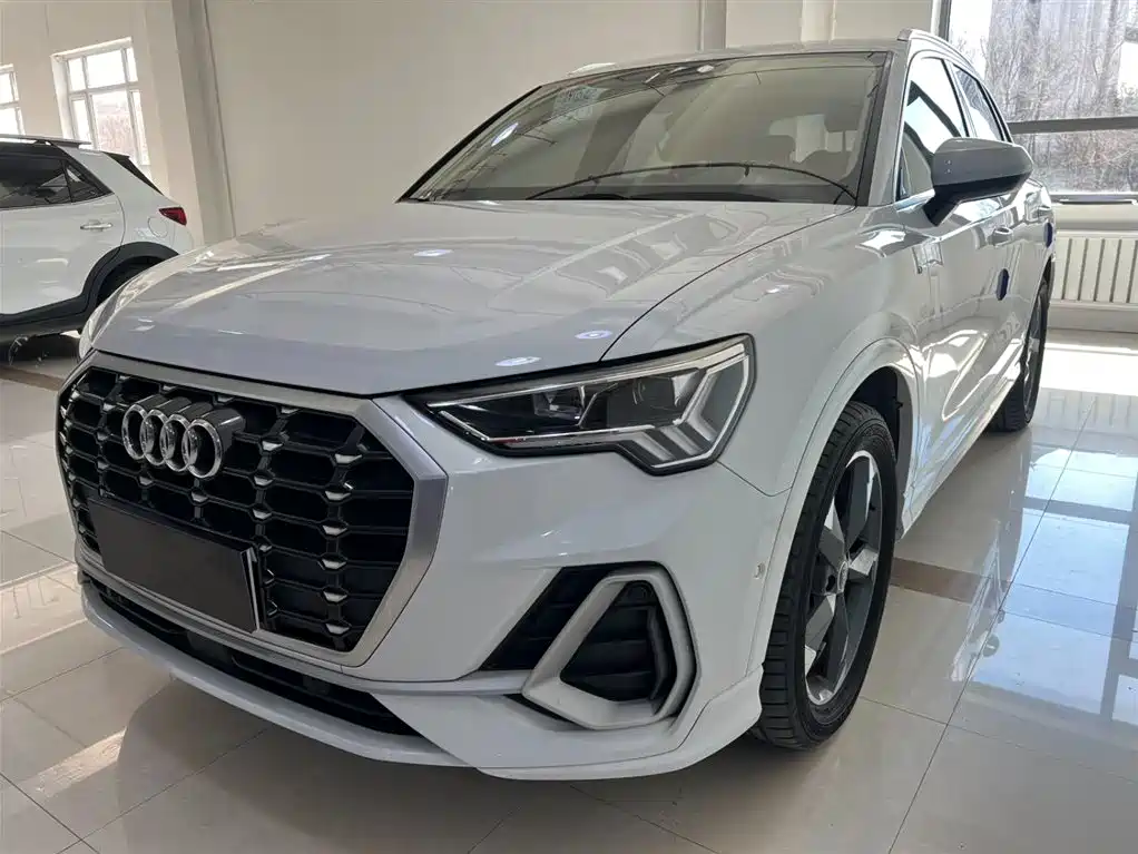 Audi Q3 2023