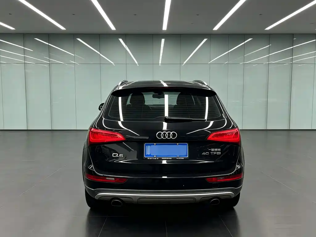 Audi Q5 — миниатюра 8