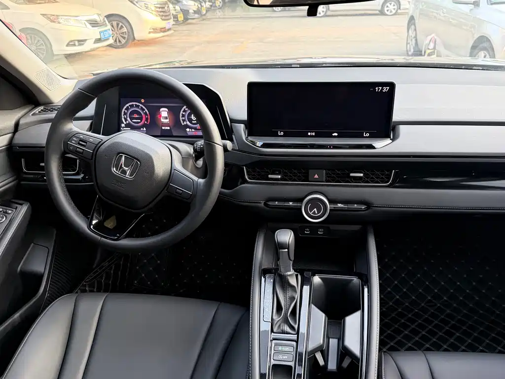 Honda Inspire — миниатюра 5