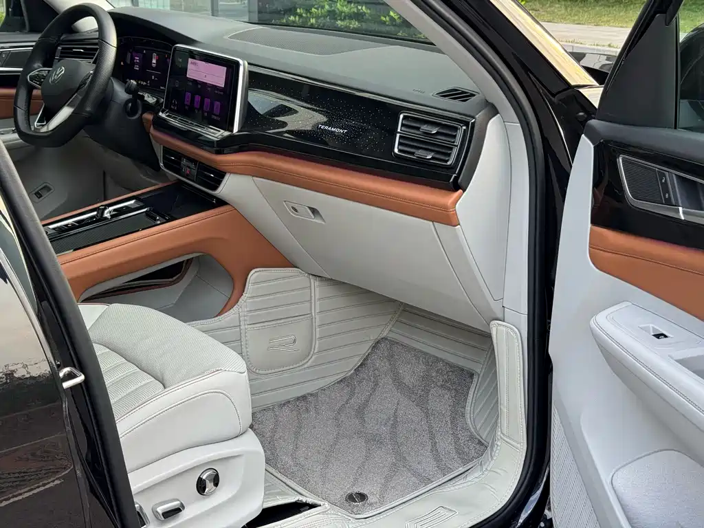 Volkswagen Teramont — миниатюра 24