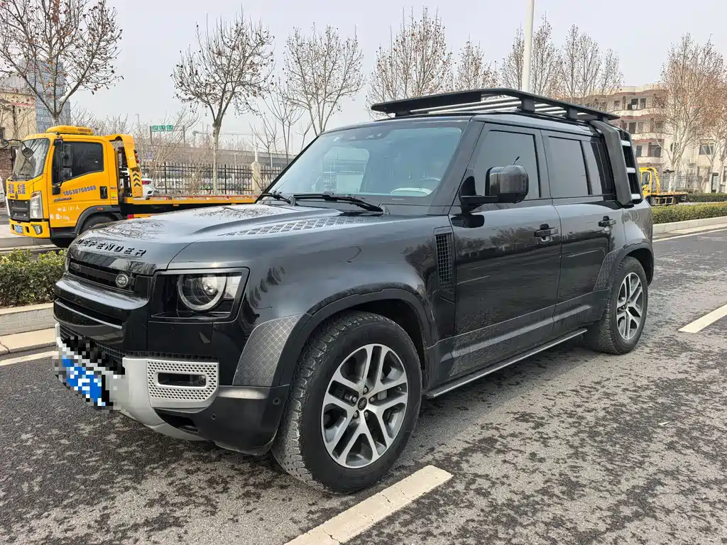 Land Rover Defender 2021