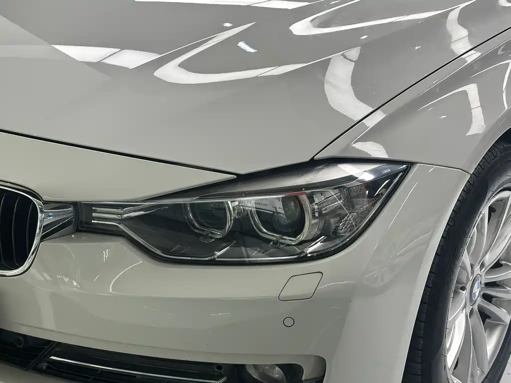 BMW 3 Series — миниатюра 26