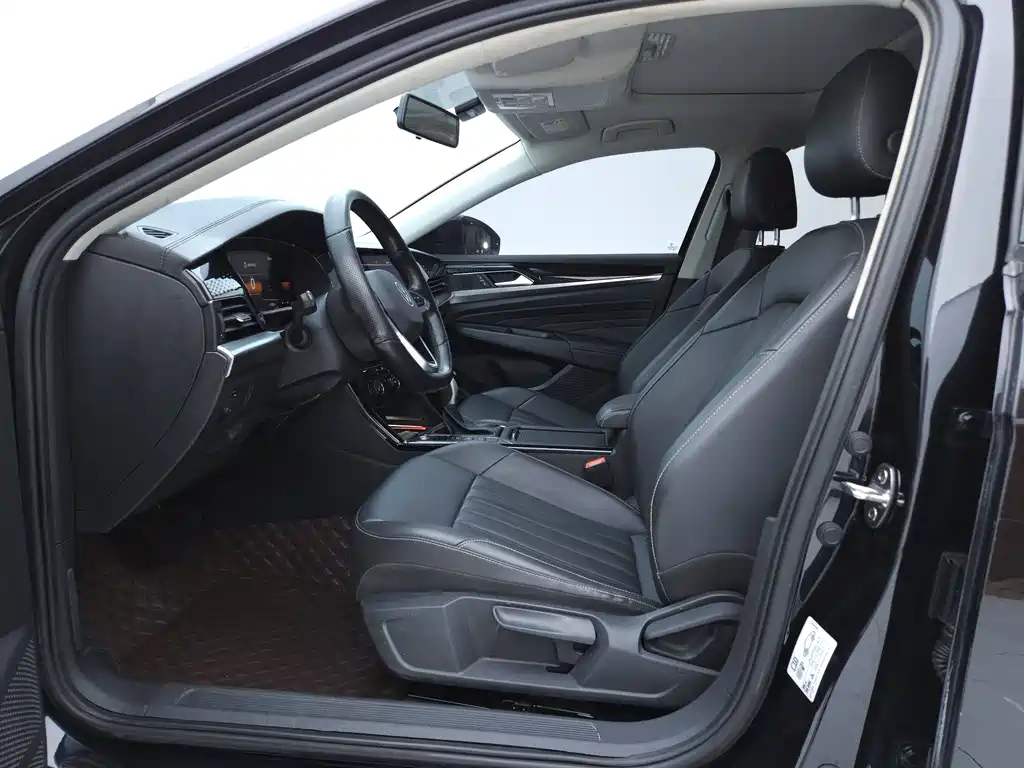 Volkswagen Passat — миниатюра 8