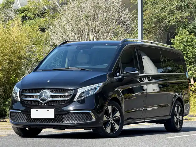 MERCEDES-BENZ V CLASS