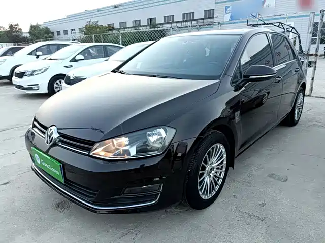 2016 Volkswagen Golf