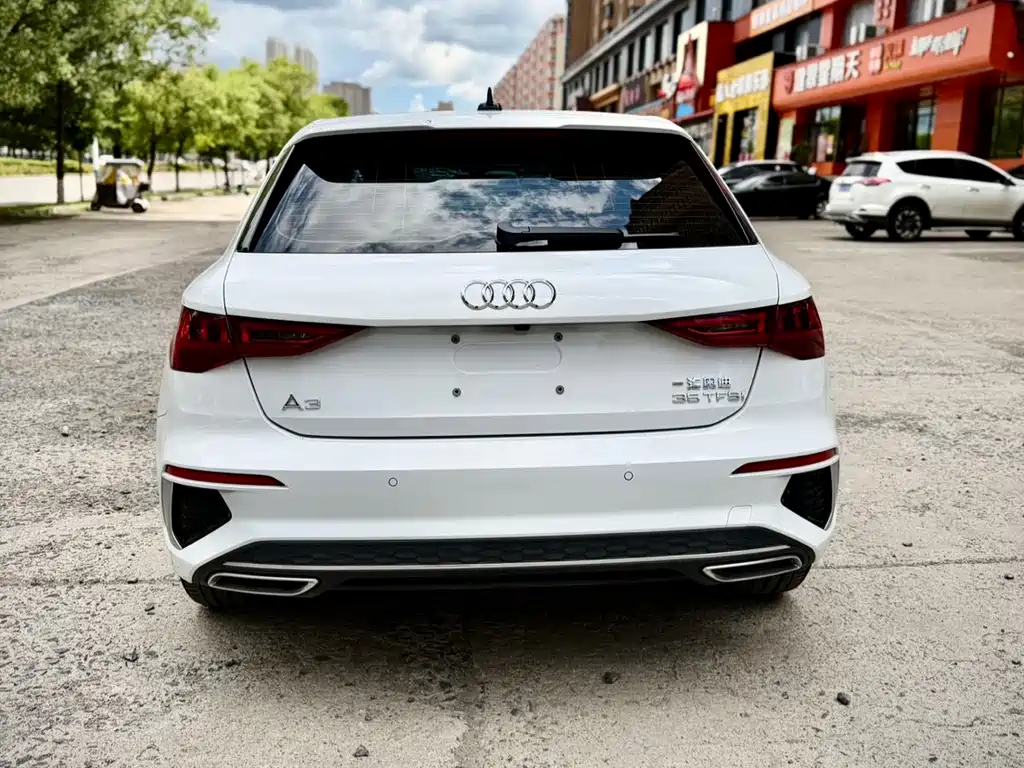 Audi A3 2022 Sportback 35 TFSI Fashion Sport