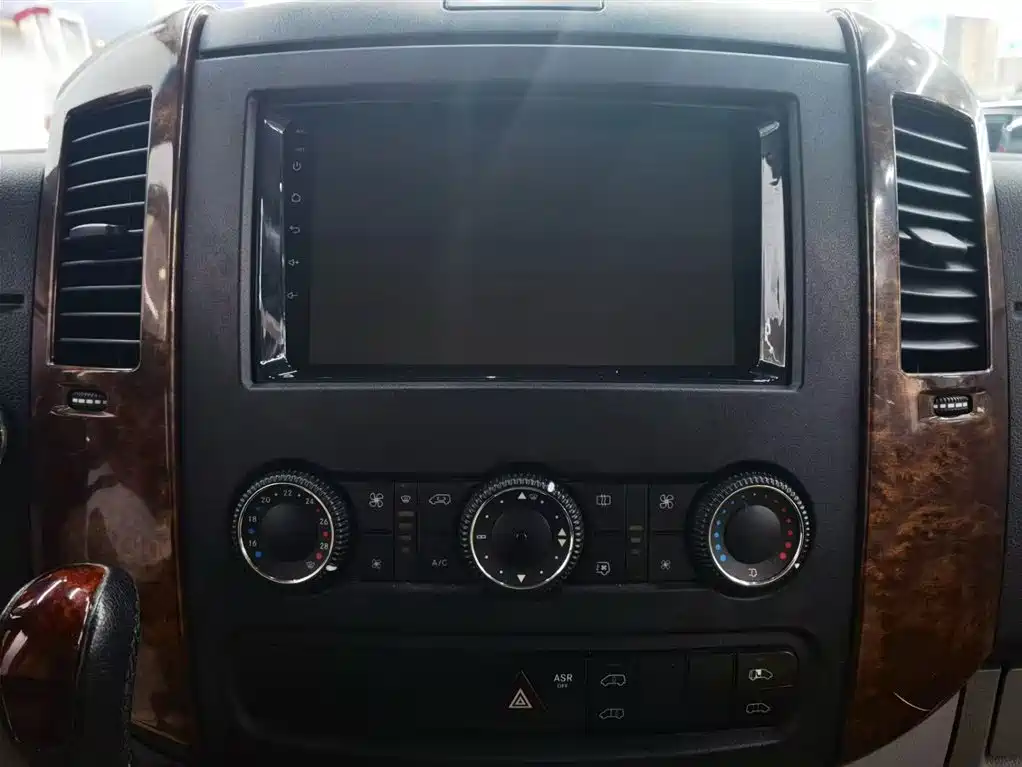 Mercedes-Benz Sprinter Enhanced Edition, фото 19