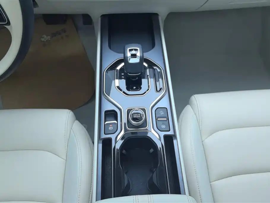 GEELY AUTOMOBILE GEELY ICON