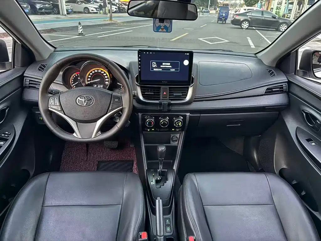 TOYOTA YARIS L ZHIXUAN