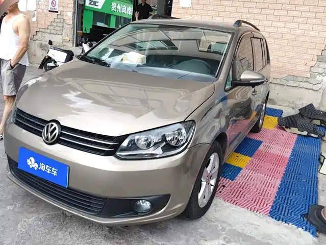 2015 Volkswagen Touran