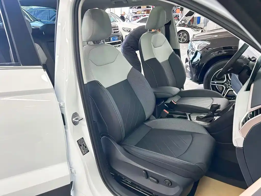 Volkswagen Tharu — миниатюра 15