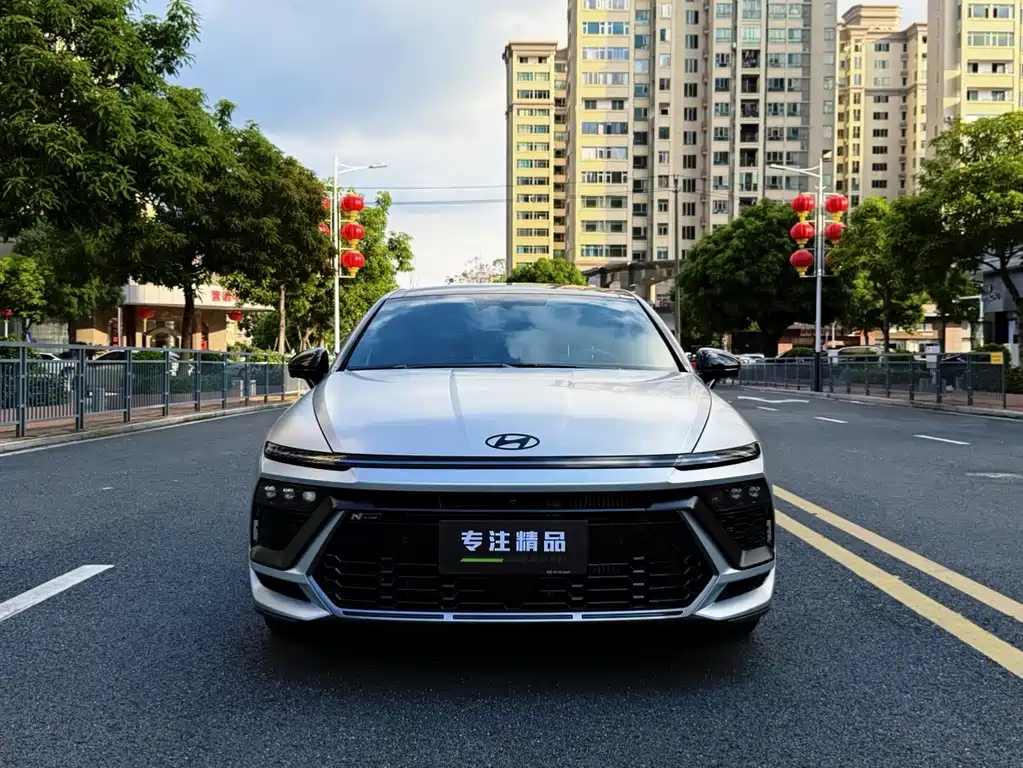 Hyundai Sonata — миниатюра 2