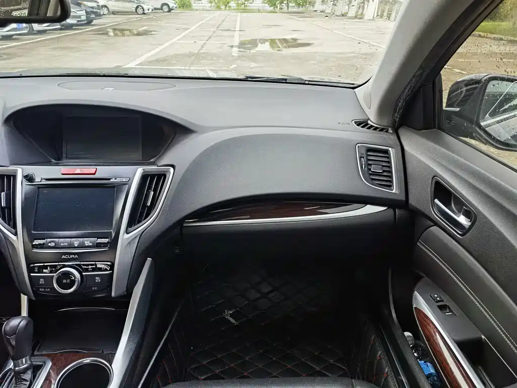 Acura TLX — миниатюра 17