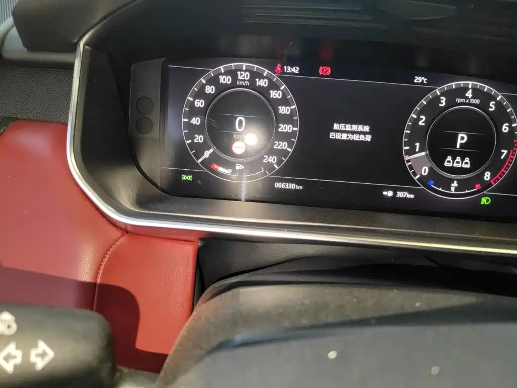 Land Rover Sport — миниатюра 8