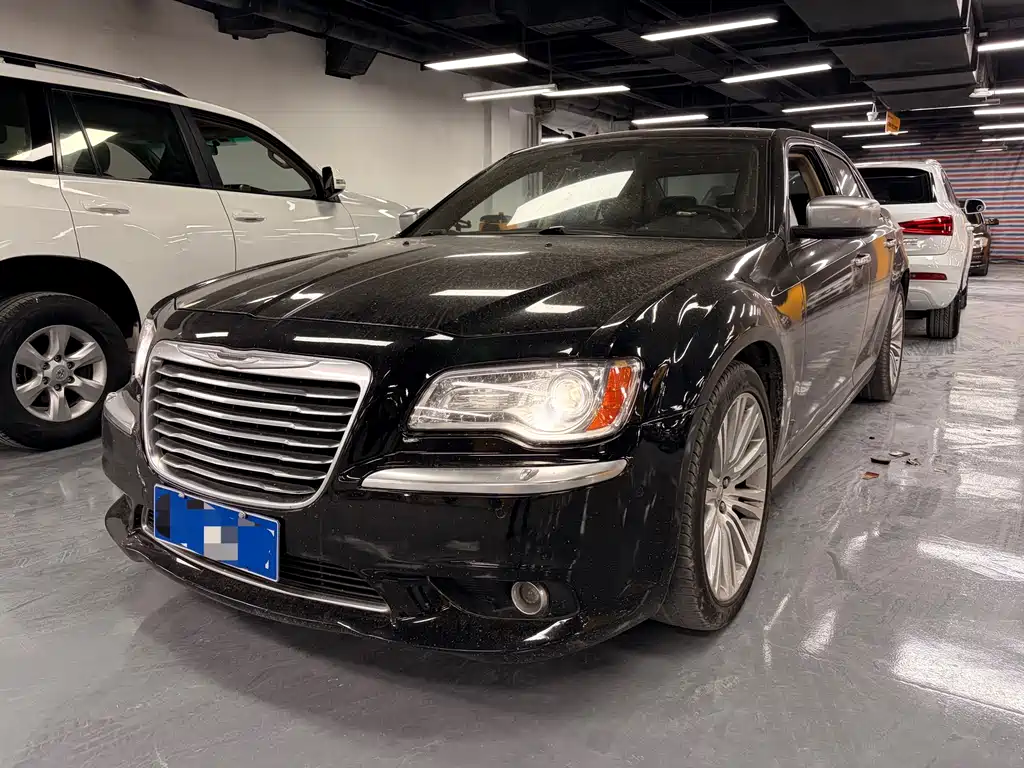 Chrysler 300C 2013