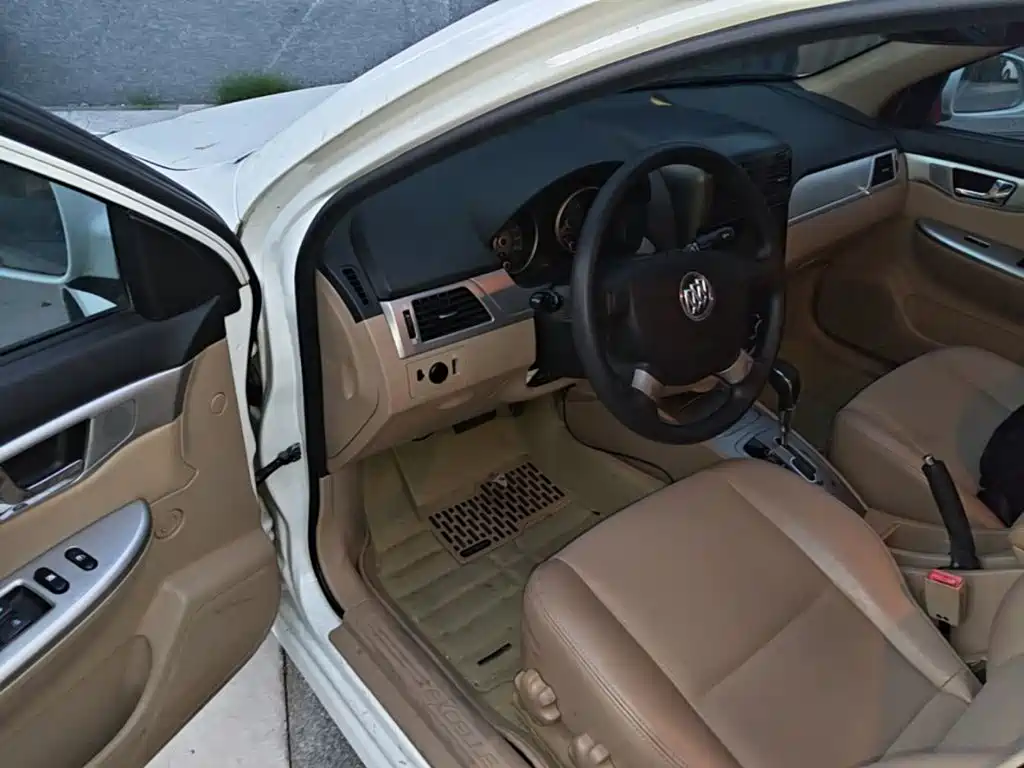 Buick Excelle — миниатюра 16