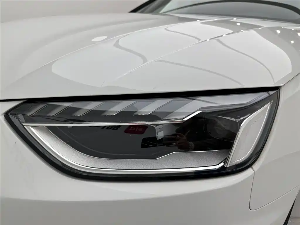 Audi A4L id 4669288 из Китая 16