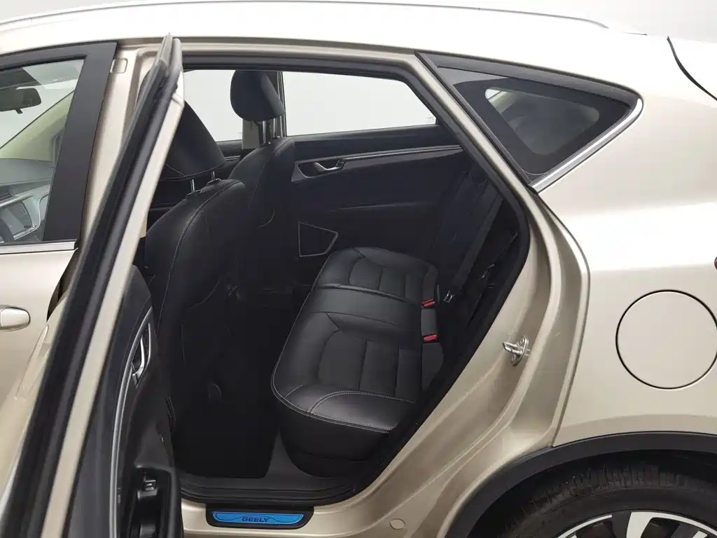Geely Emgrand GS — миниатюра 15