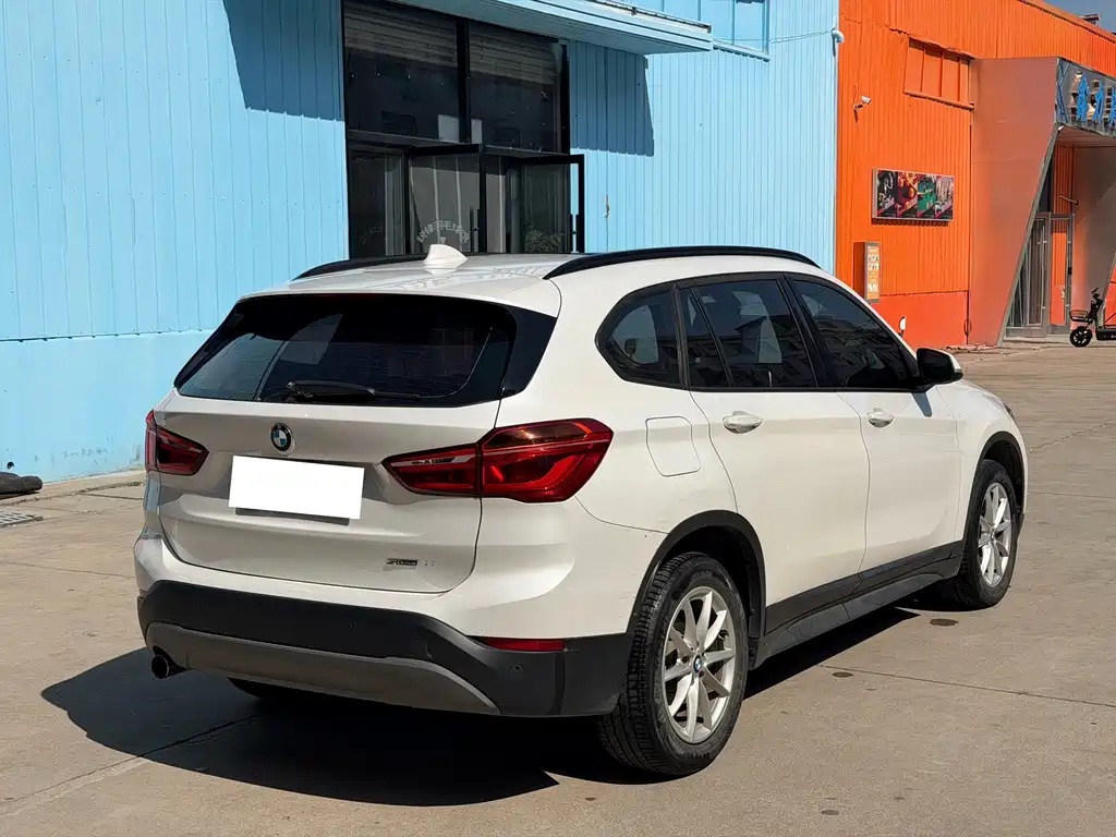 BMW X1 — миниатюра 5