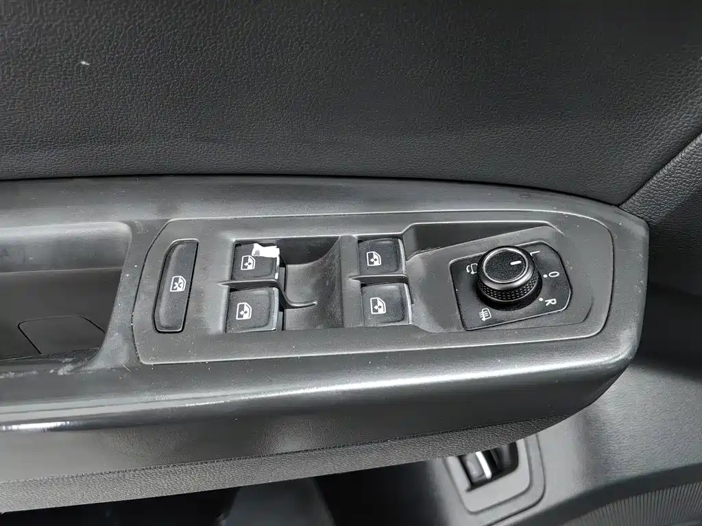 Volkswagen Teramont — миниатюра 9
