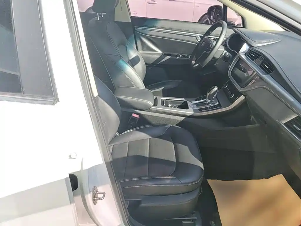 Geely Emgrand GS — миниатюра 25