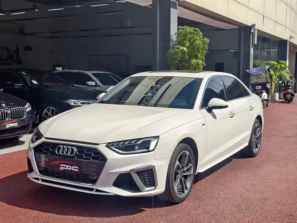 Audi A4L 2022