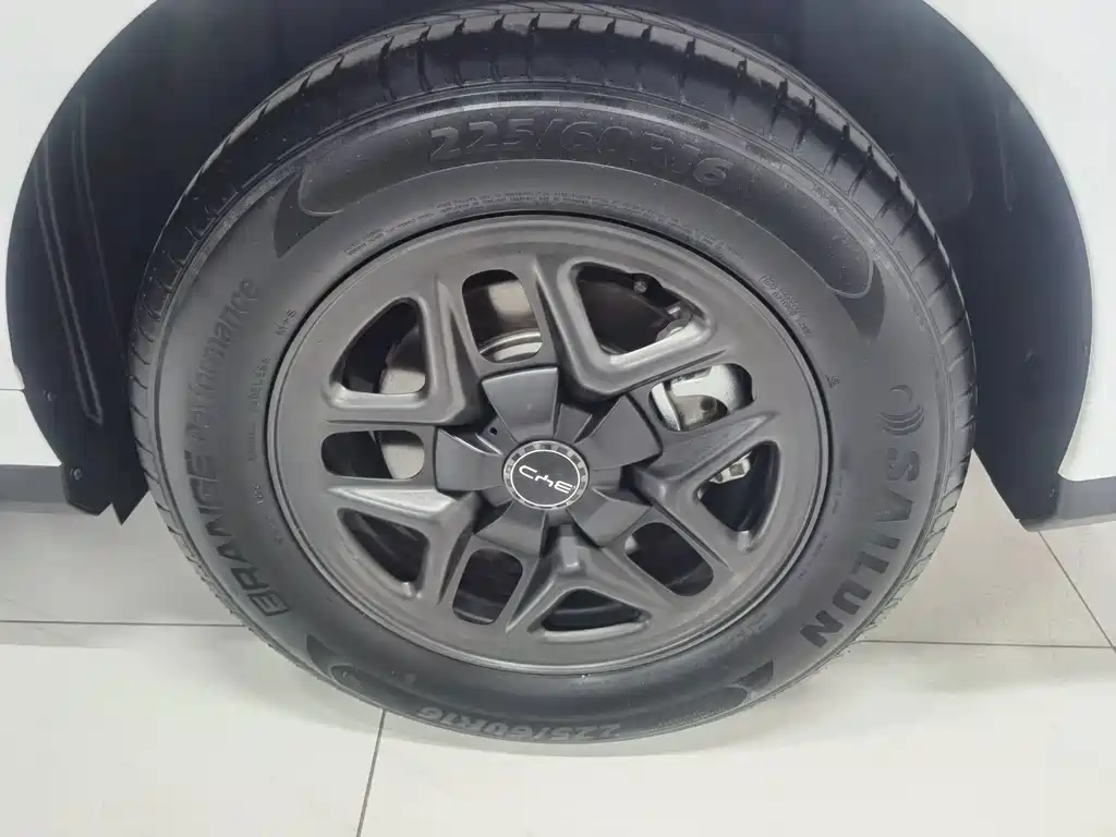 BYD Seal 05 DM-i — миниатюра 22