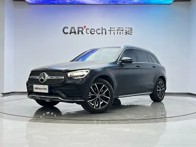 MERCEDES BENZ GLC