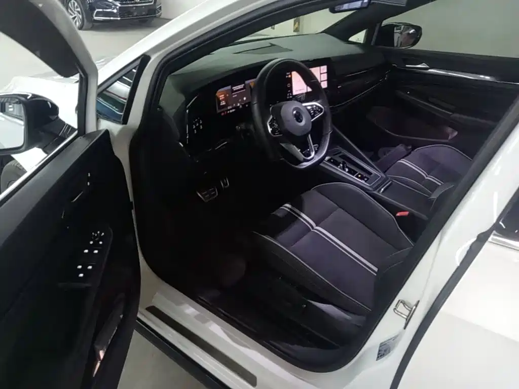 Volkswagen Golf — миниатюра 16