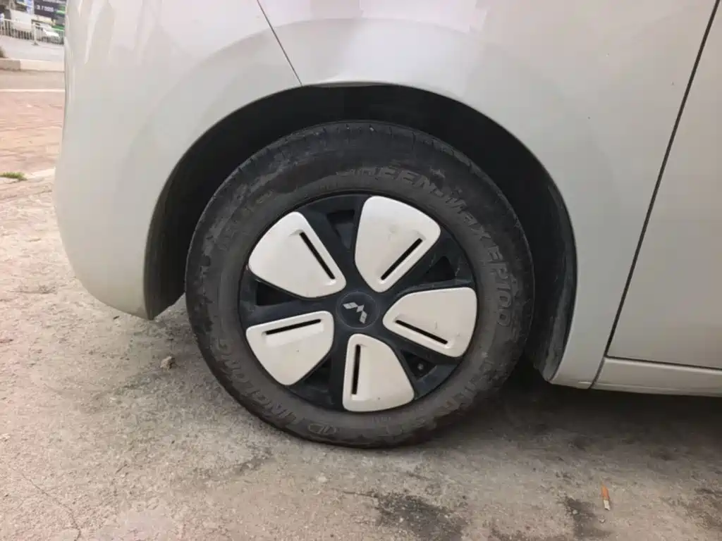 Wuling MINIEV — миниатюра 23