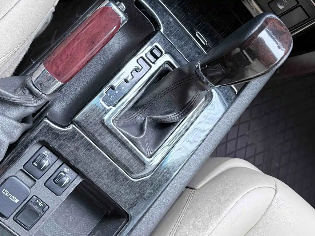 Toyota Land Cruiser Prado 2014 4.0L AT TX-L NAVI