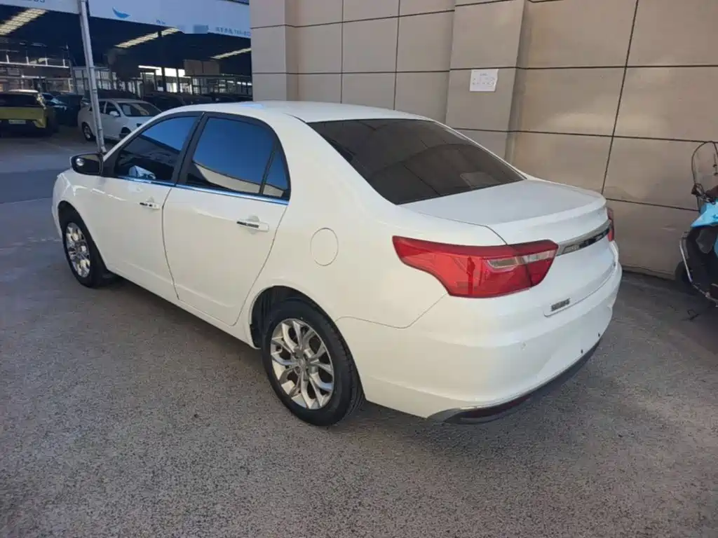 Geely Vision — миниатюра 5