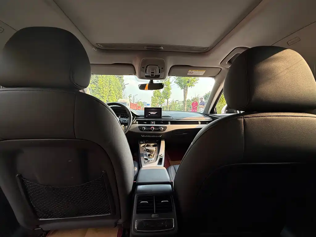 Audi A4L — миниатюра 15