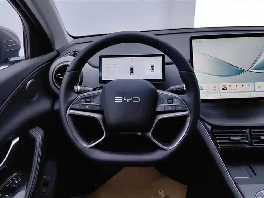 BYD SEA LION 05 DM I