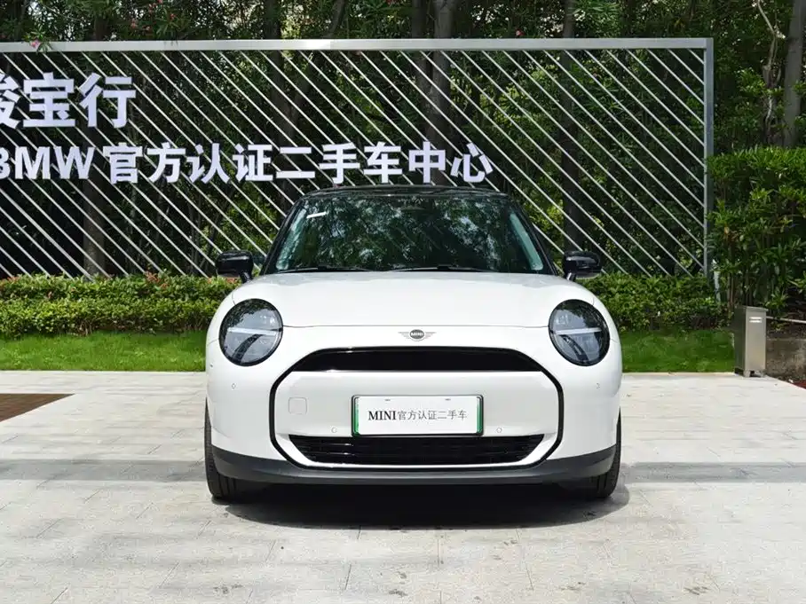Mini COOPER 2025 456km COOPER E