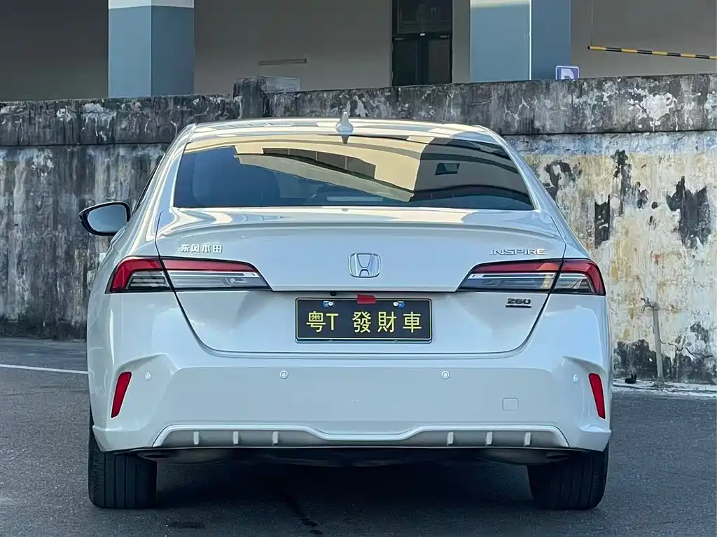 Honda Inspire — миниатюра 8